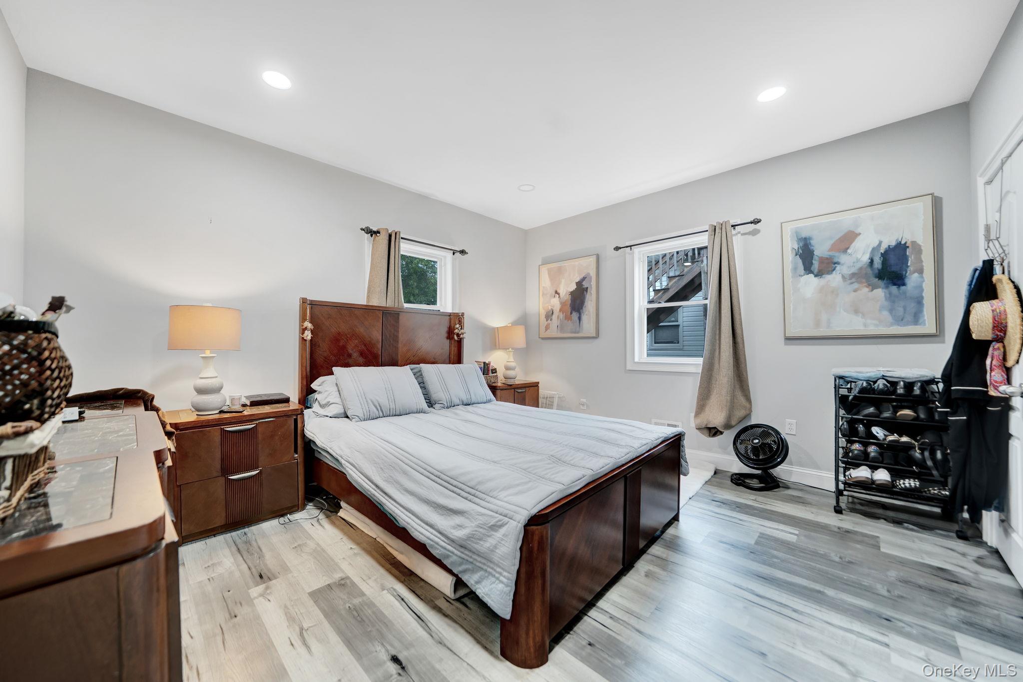 110 N Park Avenue Property Photo 18