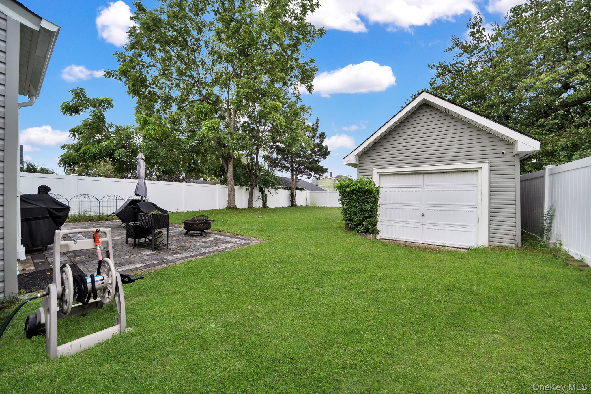 110 N Park Avenue Property Photo 30