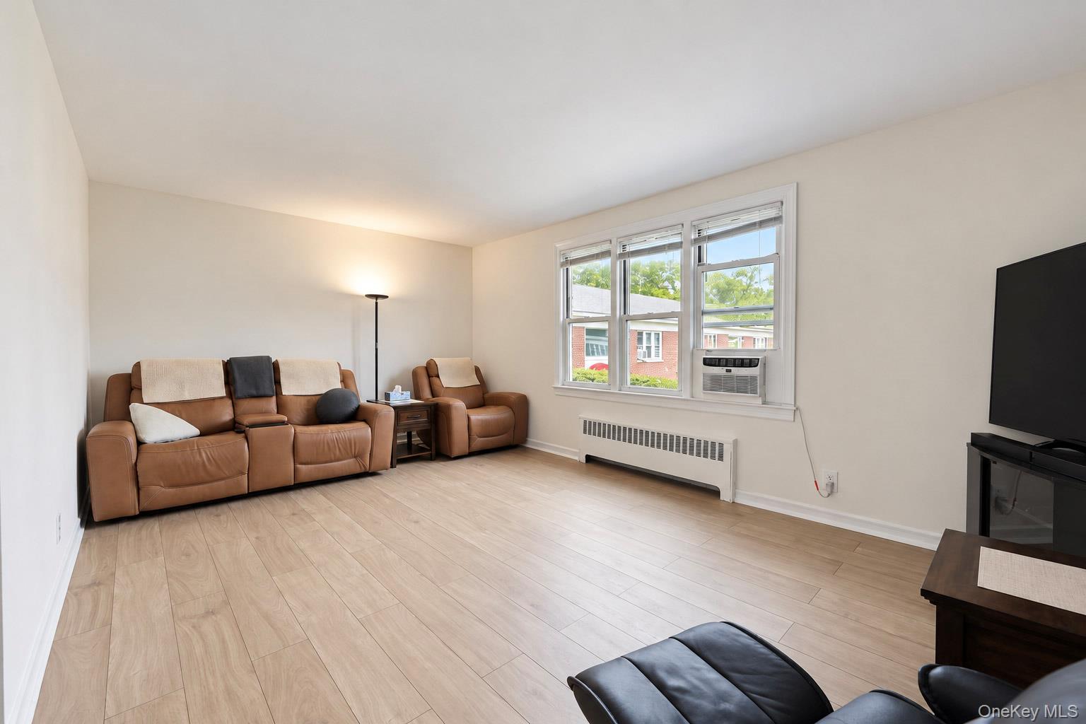15 Winchester Avenue 2b Property Photo 7