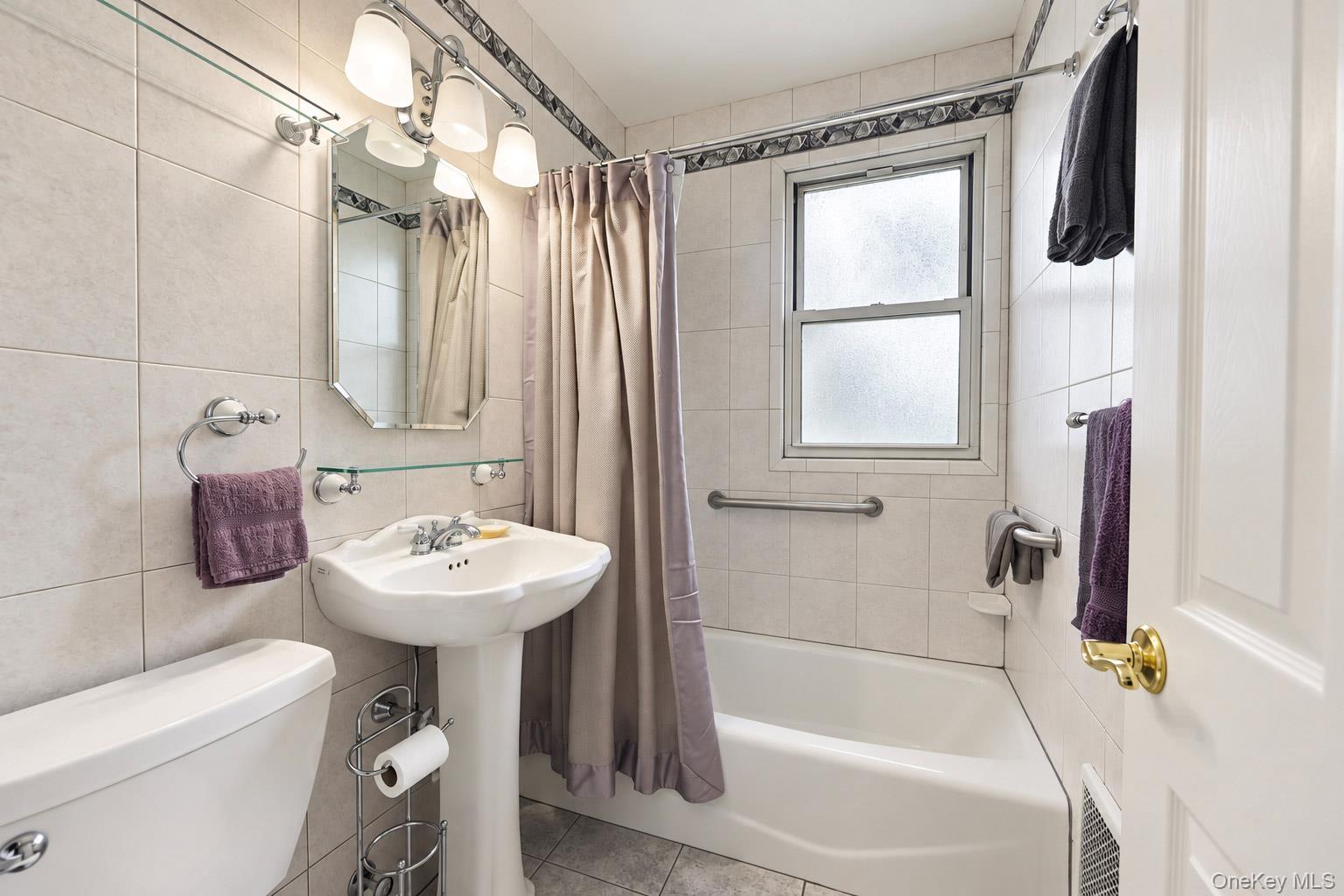 15 Winchester Avenue 2b Property Photo 11