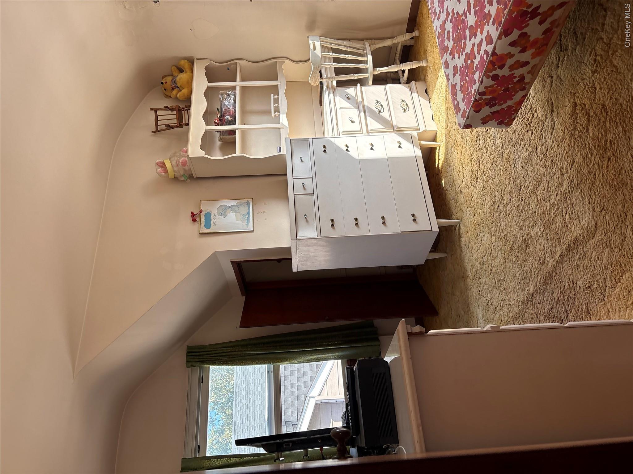 22 E Maple Street 2 Property Photo 11