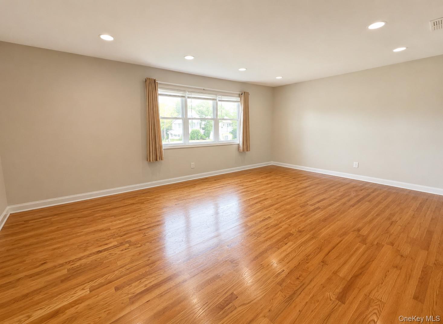 83 Heitz Place Property Photo 2