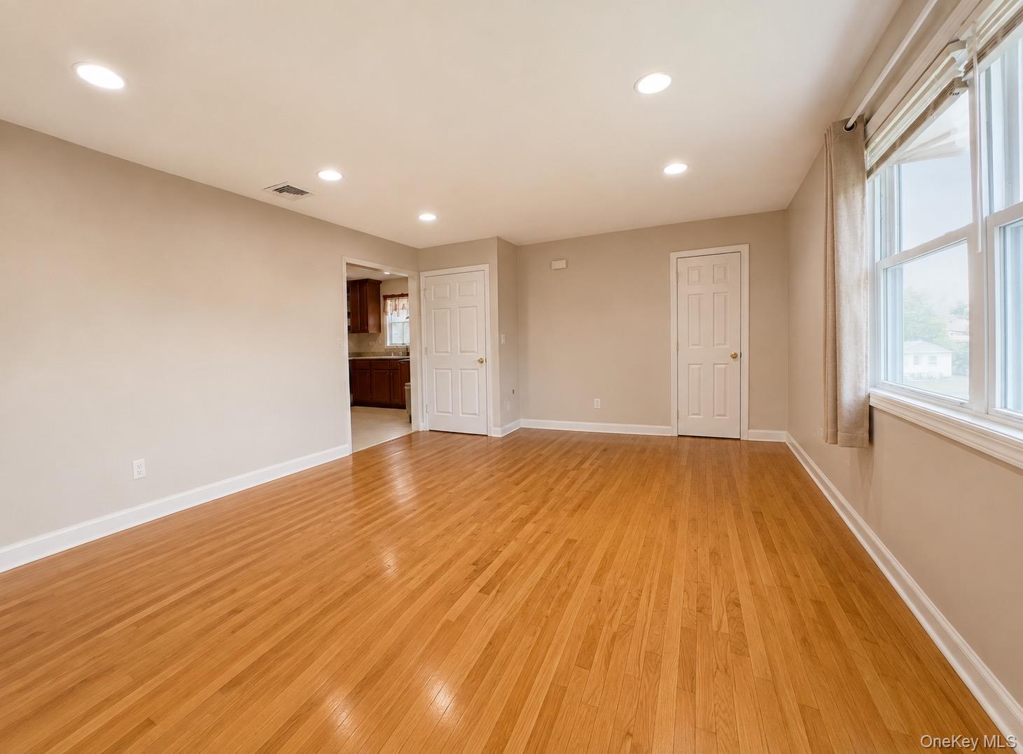 83 Heitz Place Property Photo 3