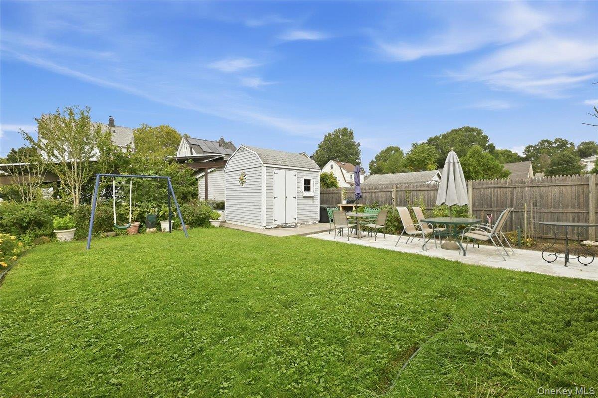56 Elmwood Street Property Photo 23