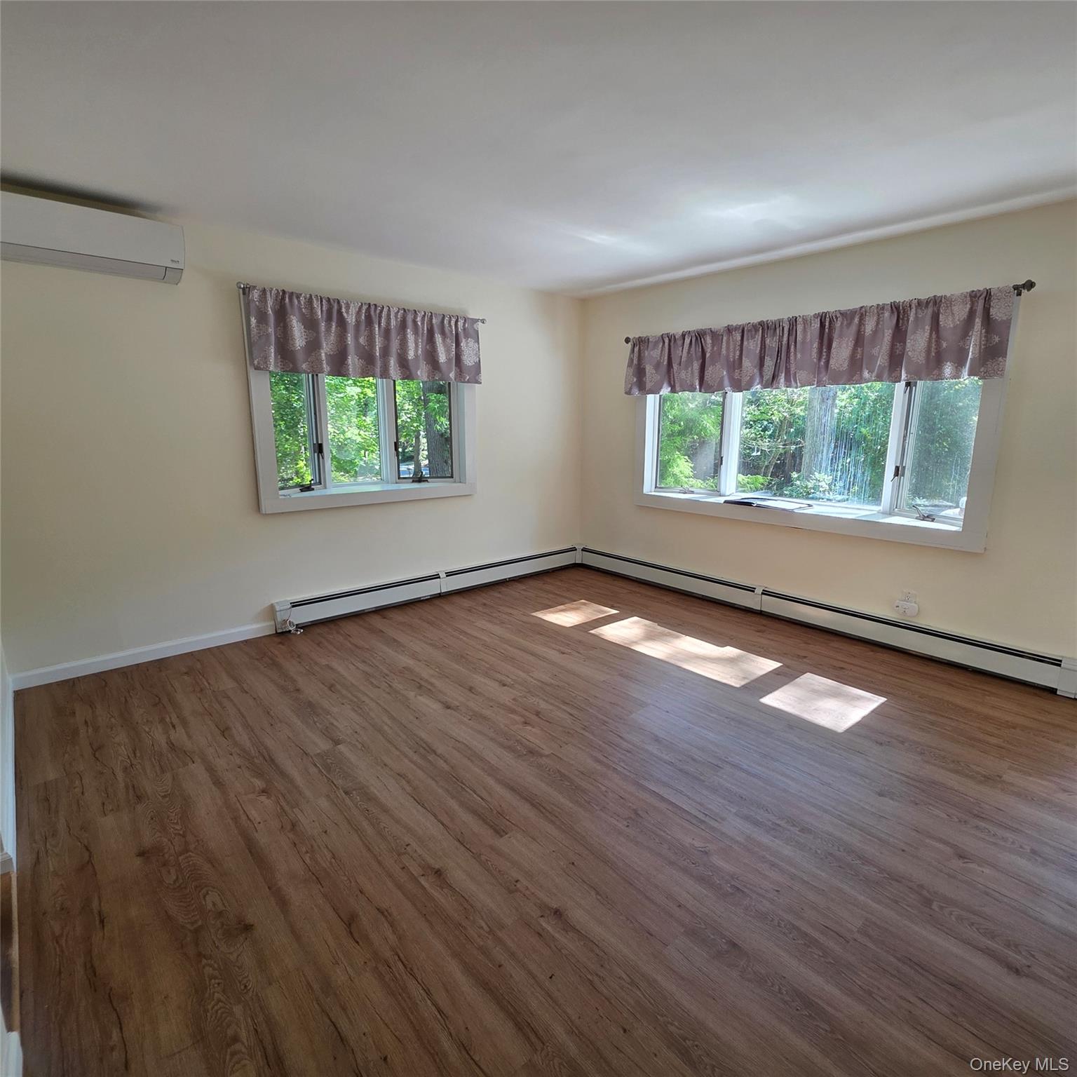 45 Christian Avenue Property Photo 3