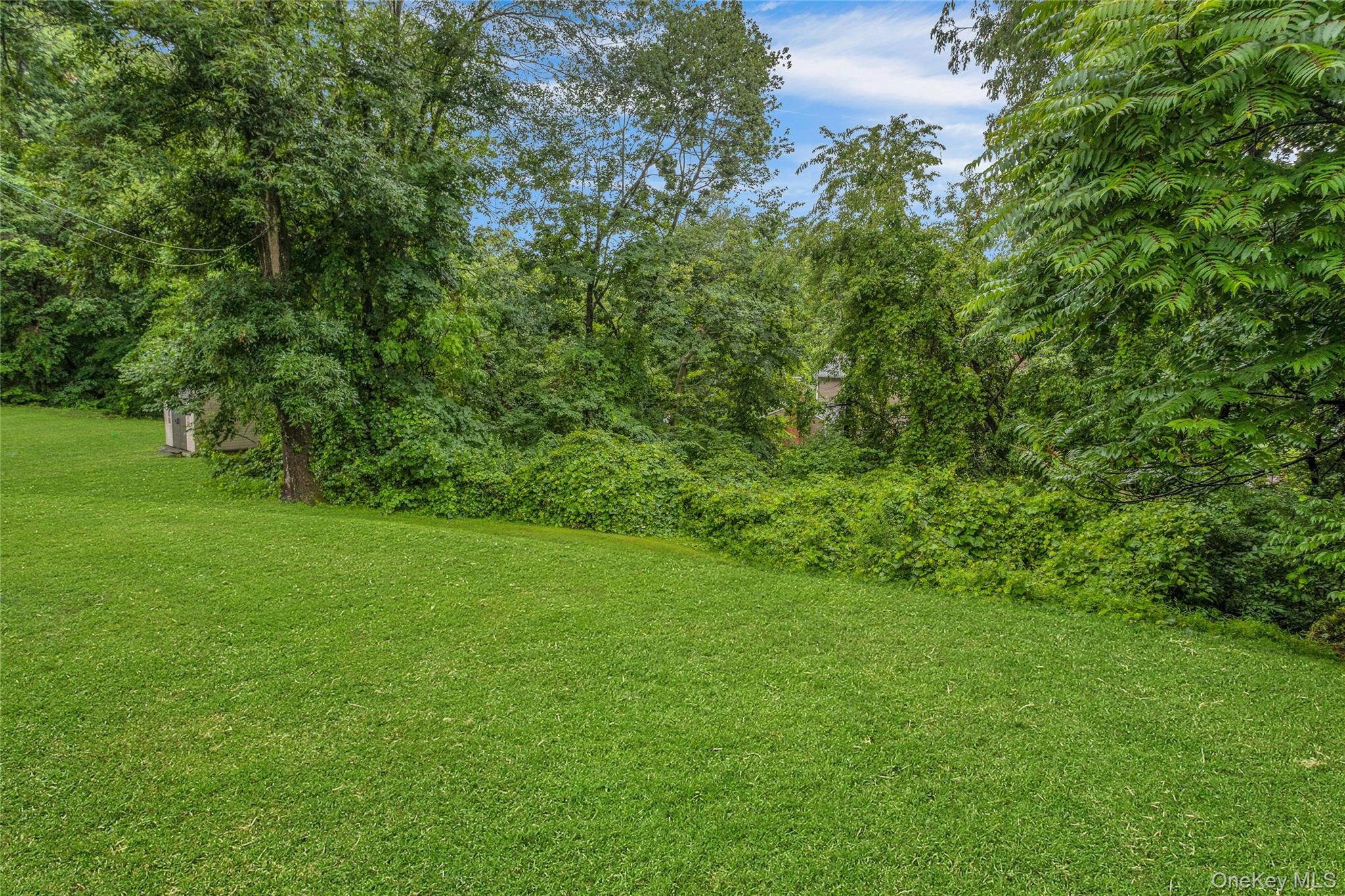 2743 Springhurst Street Property Photo 5