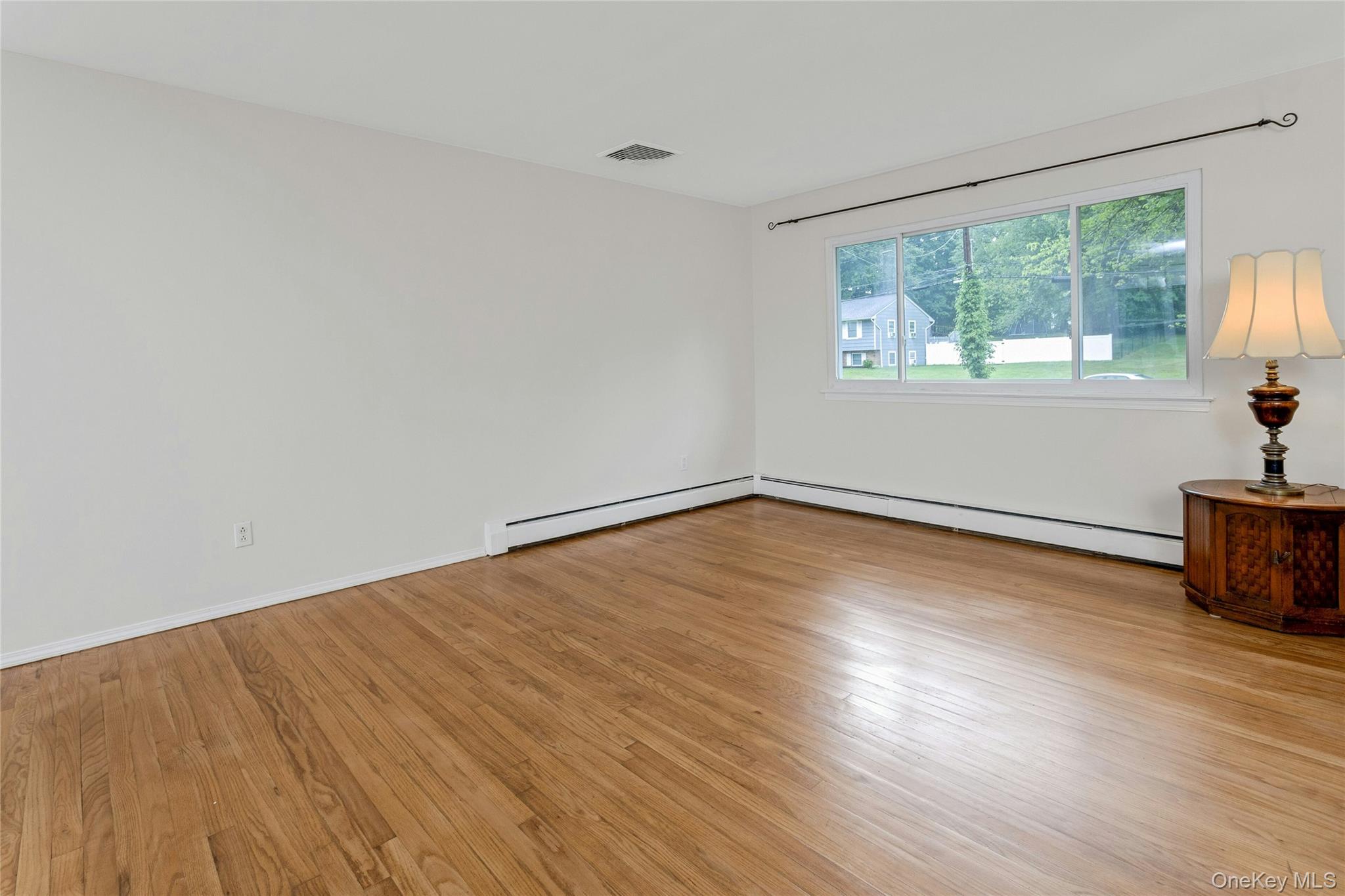 2743 Springhurst Street Property Photo 14