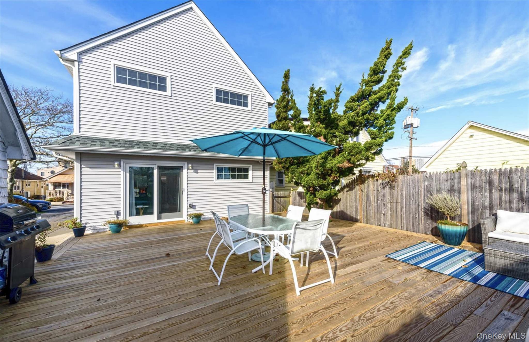 96 Coronado Street Property Photo 16
