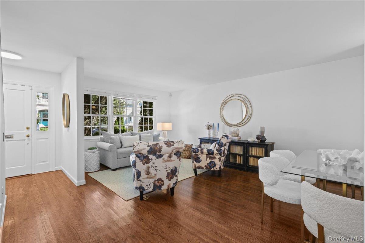 9 Oakwood Avenue Property Photo 5