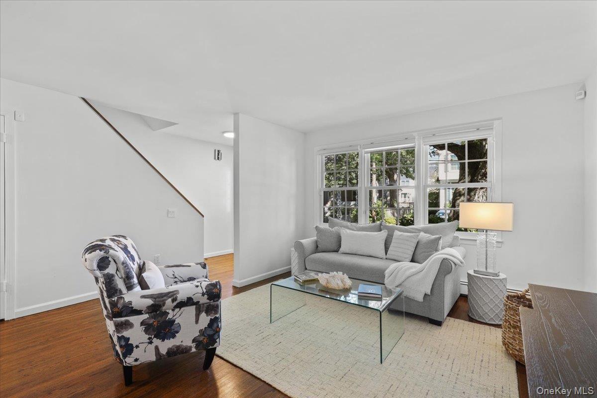 9 Oakwood Avenue Property Photo 6