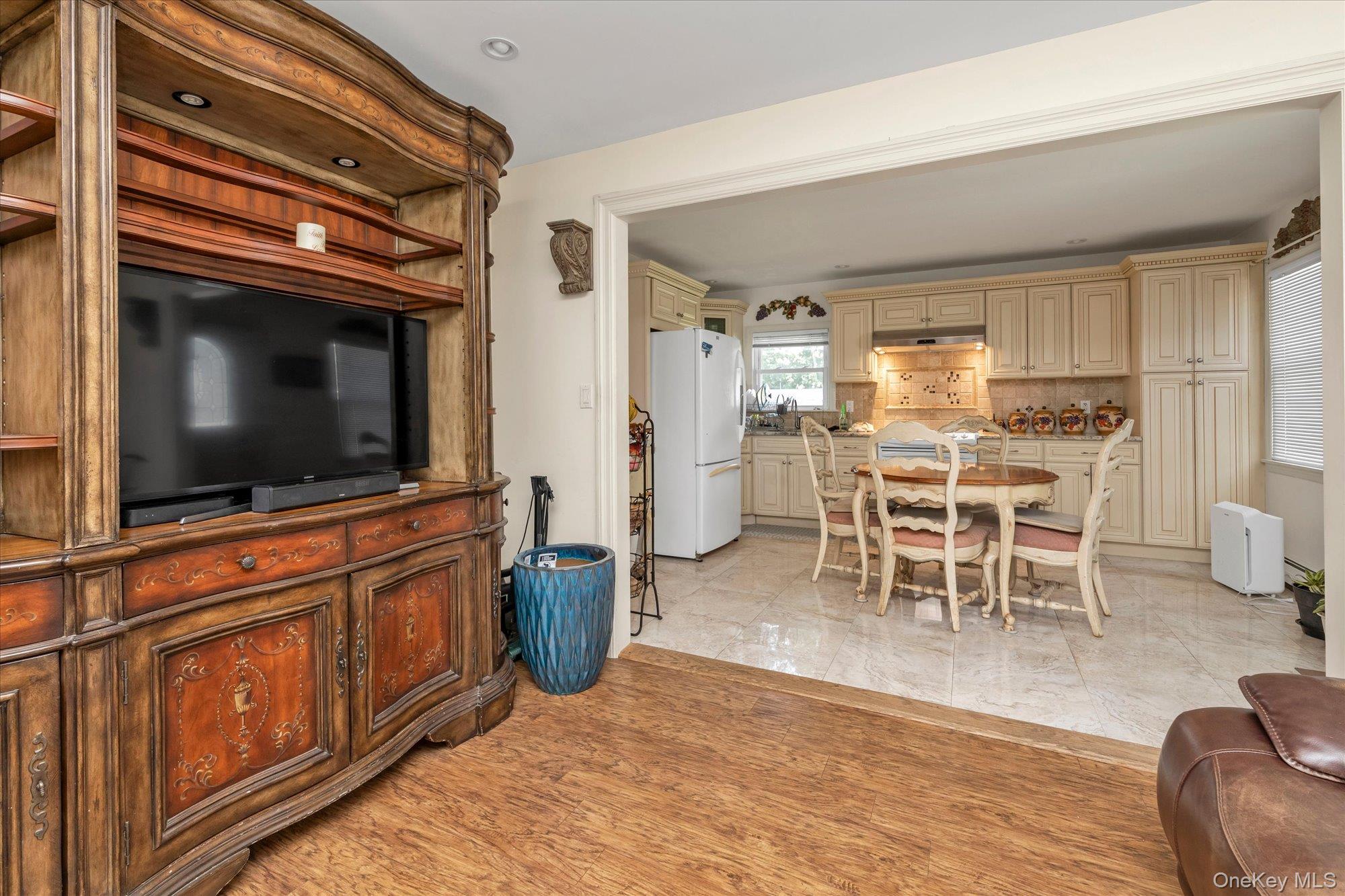 15 Lexington Avenue Property Photo 8