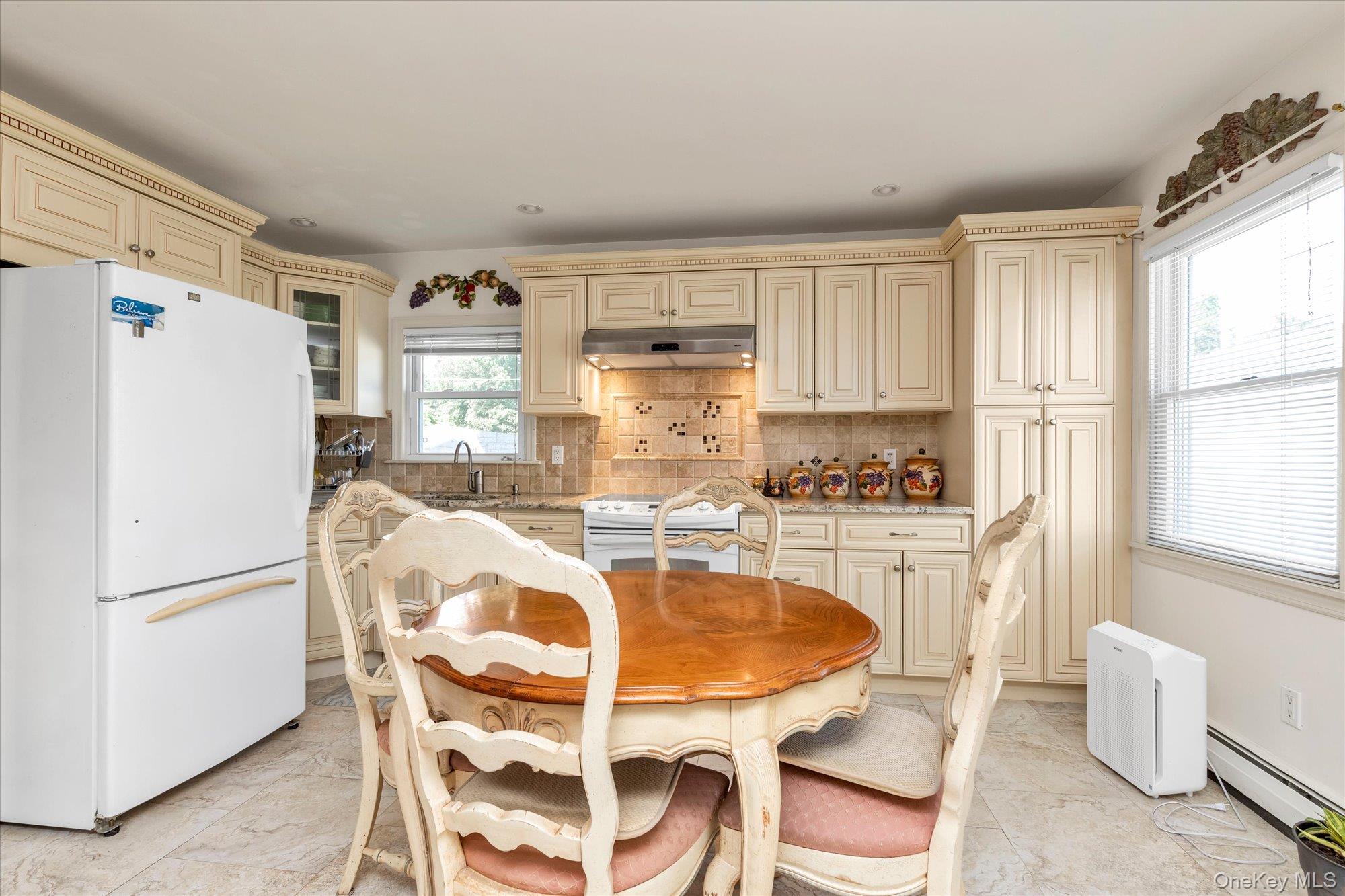 15 Lexington Avenue Property Photo 9