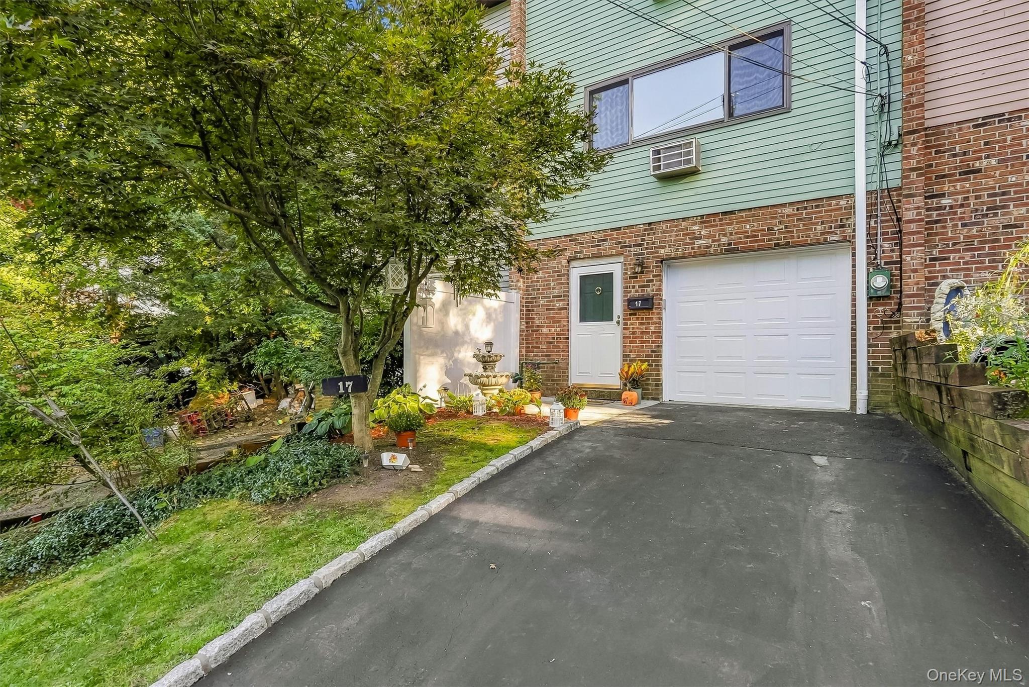 17 Pemart Avenue Property Photo 2