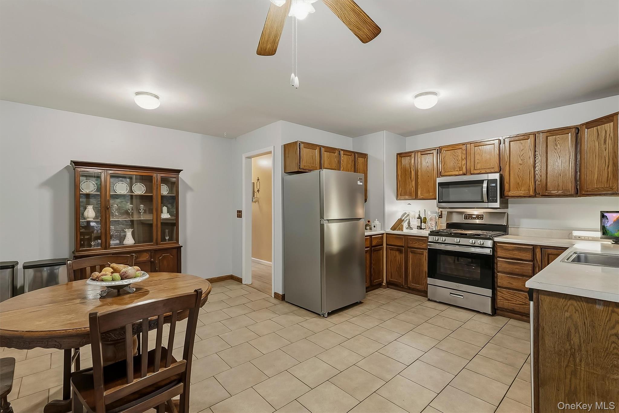 17 Pemart Avenue Property Photo 13