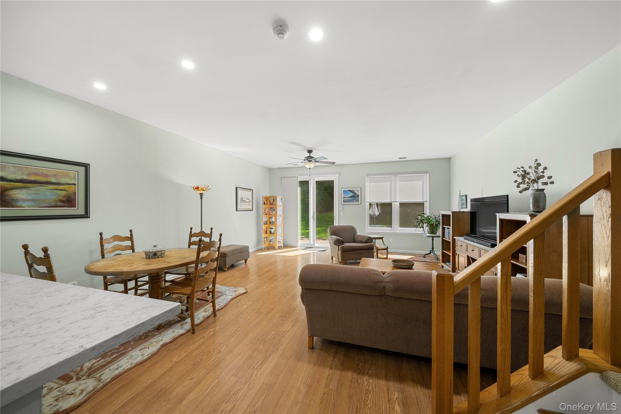 203 Windward Court Property Photo 7
