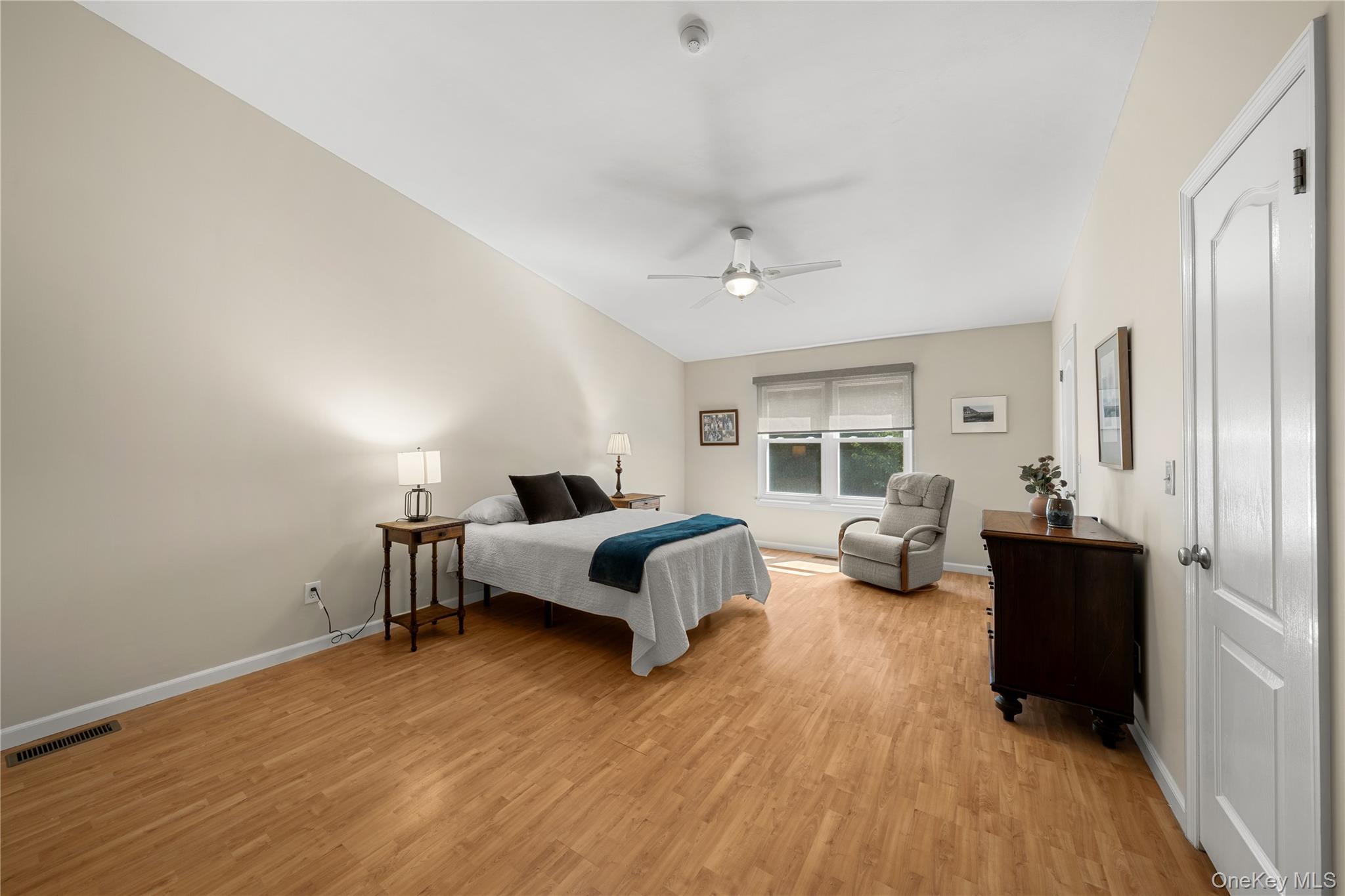 203 Windward Court Property Photo 13