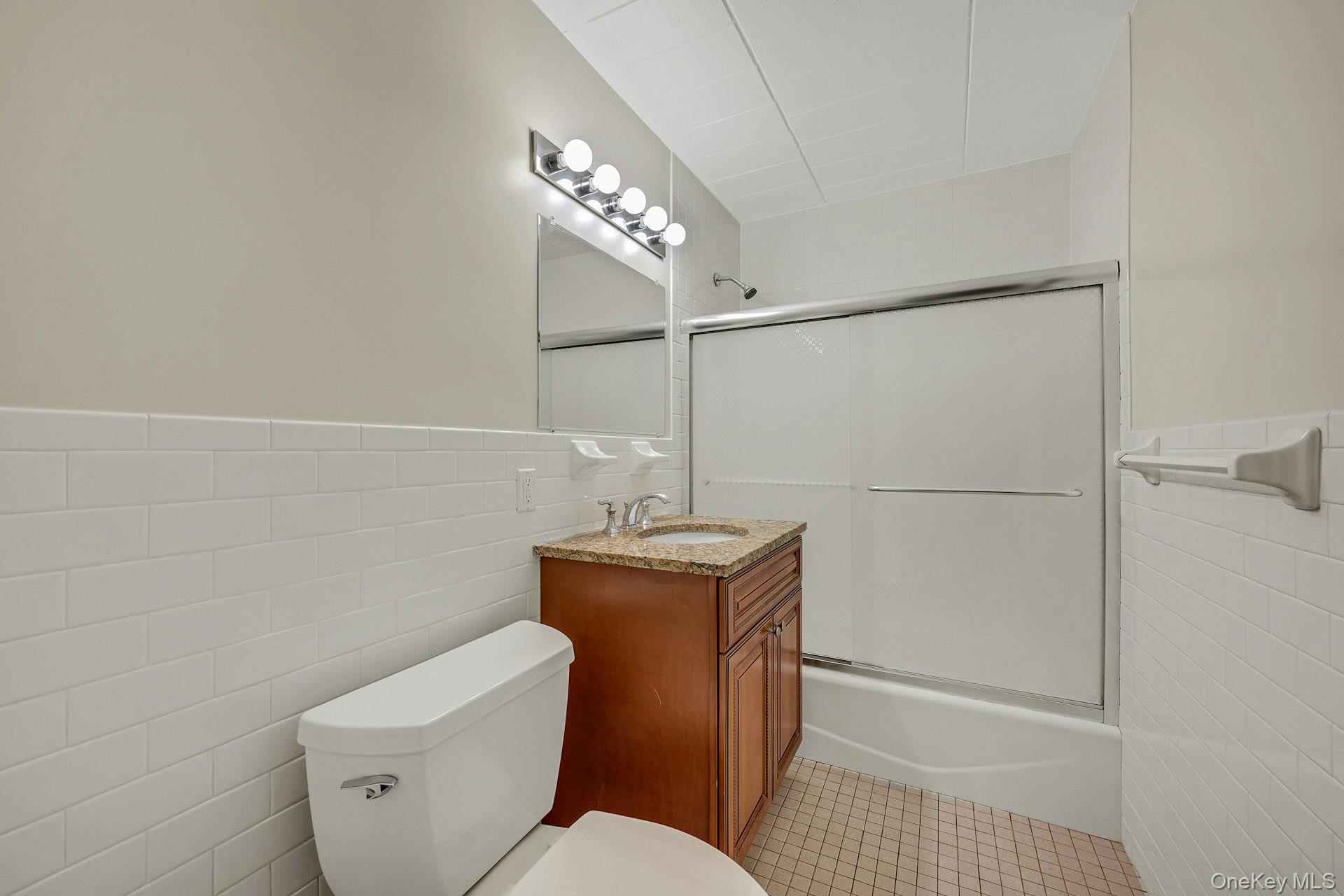 2 Park Avenue 2c Property Photo 17