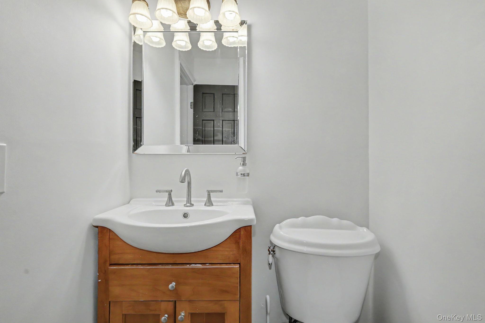 76 Eleanor Drive Property Photo 10
