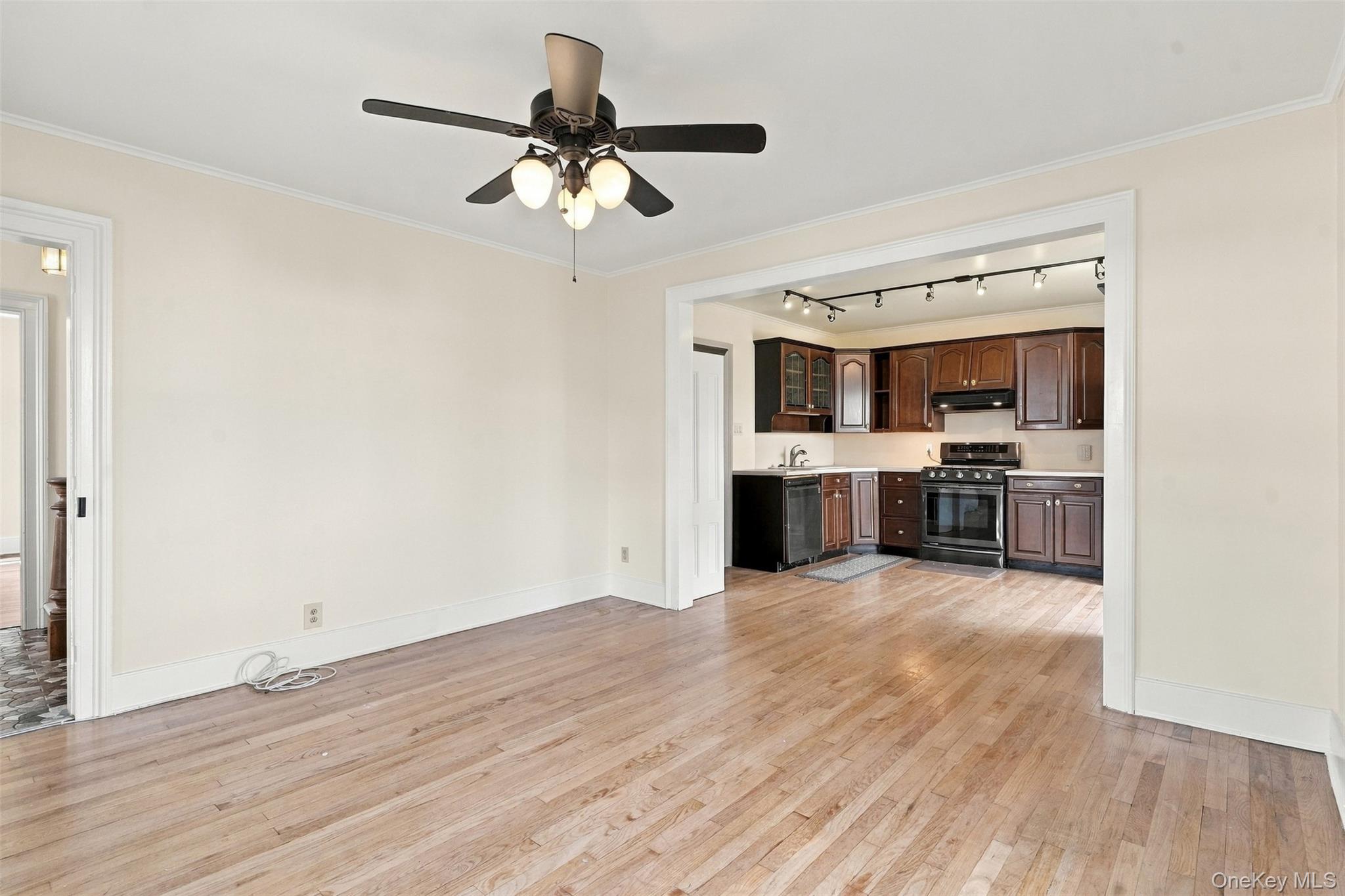 22 Bridge Street Property Photo 7