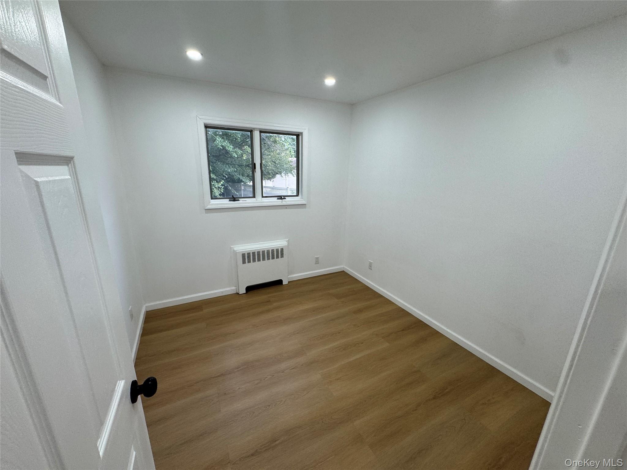 303 Woodbury Road Property Photo 10