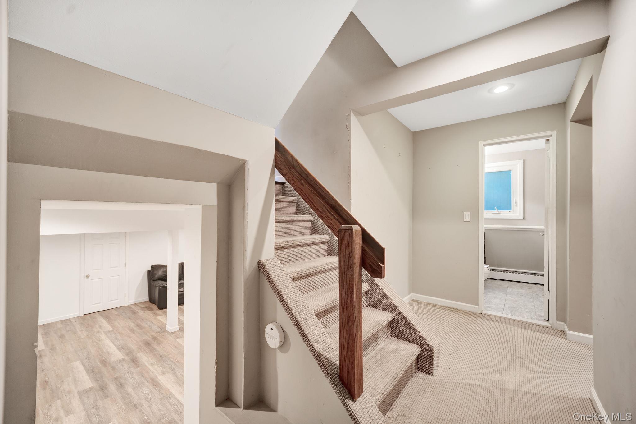 1499 Eric Lane Property Photo 32