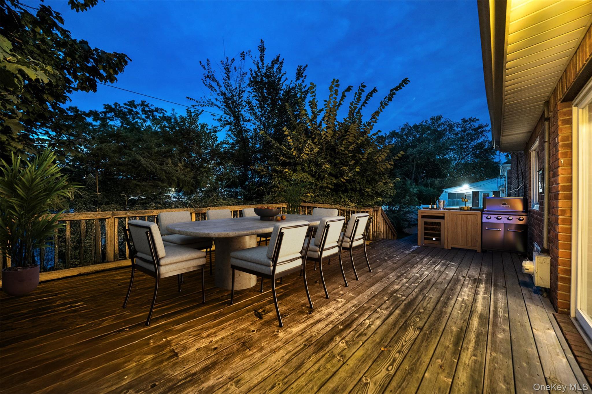 1499 Eric Lane Property Photo 42