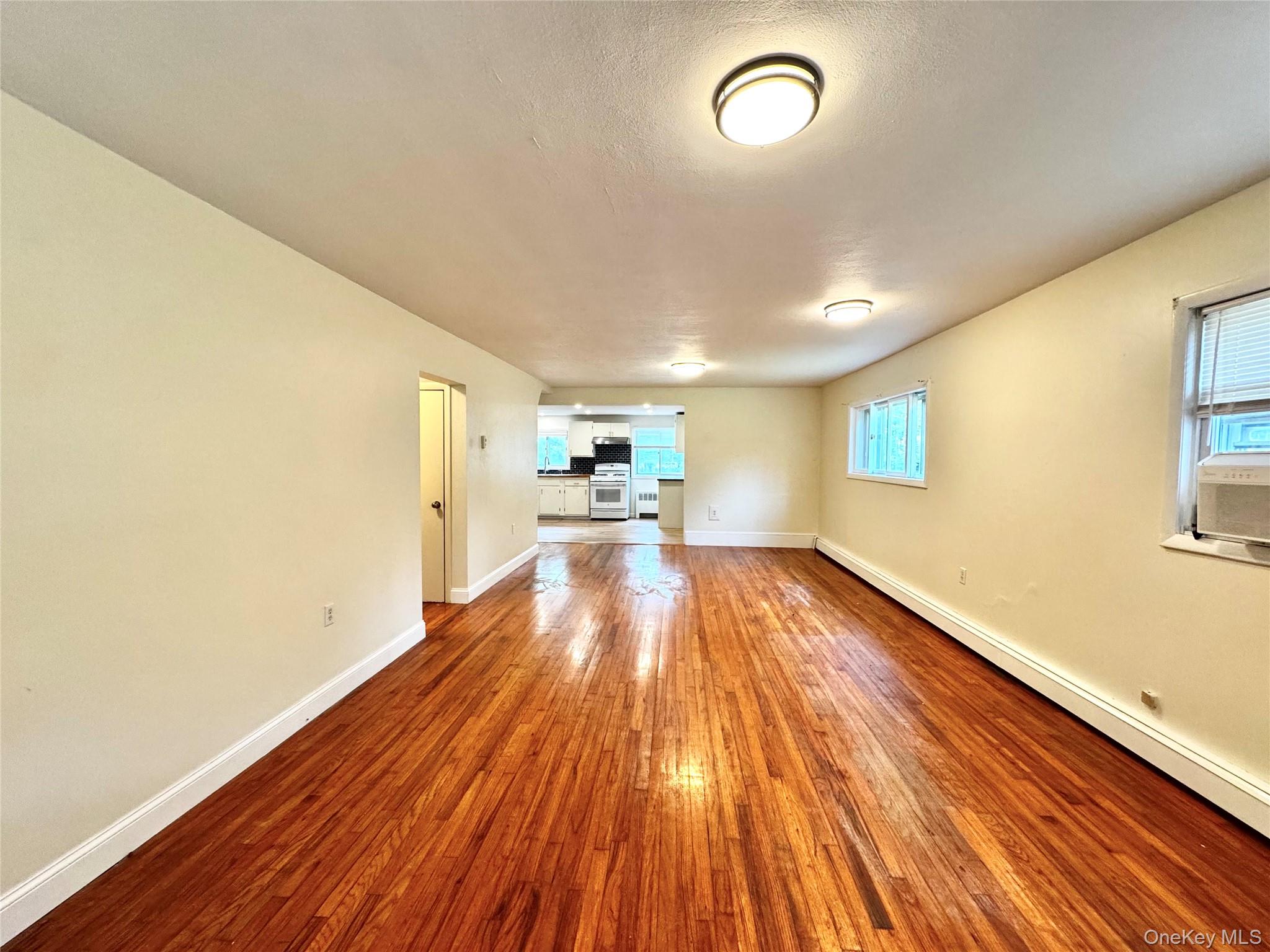 72 Bross Street Property Photo 3