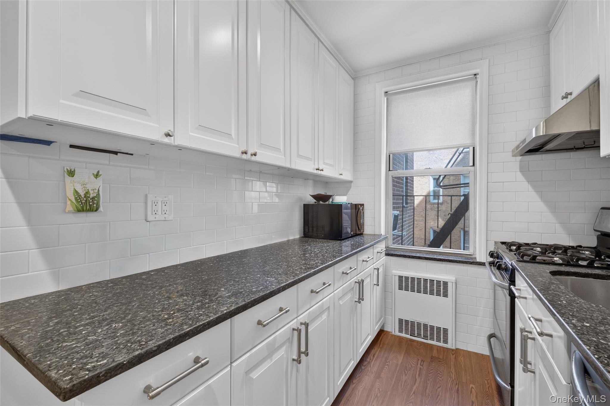 42-25 80th Street #3r Property Photo 7