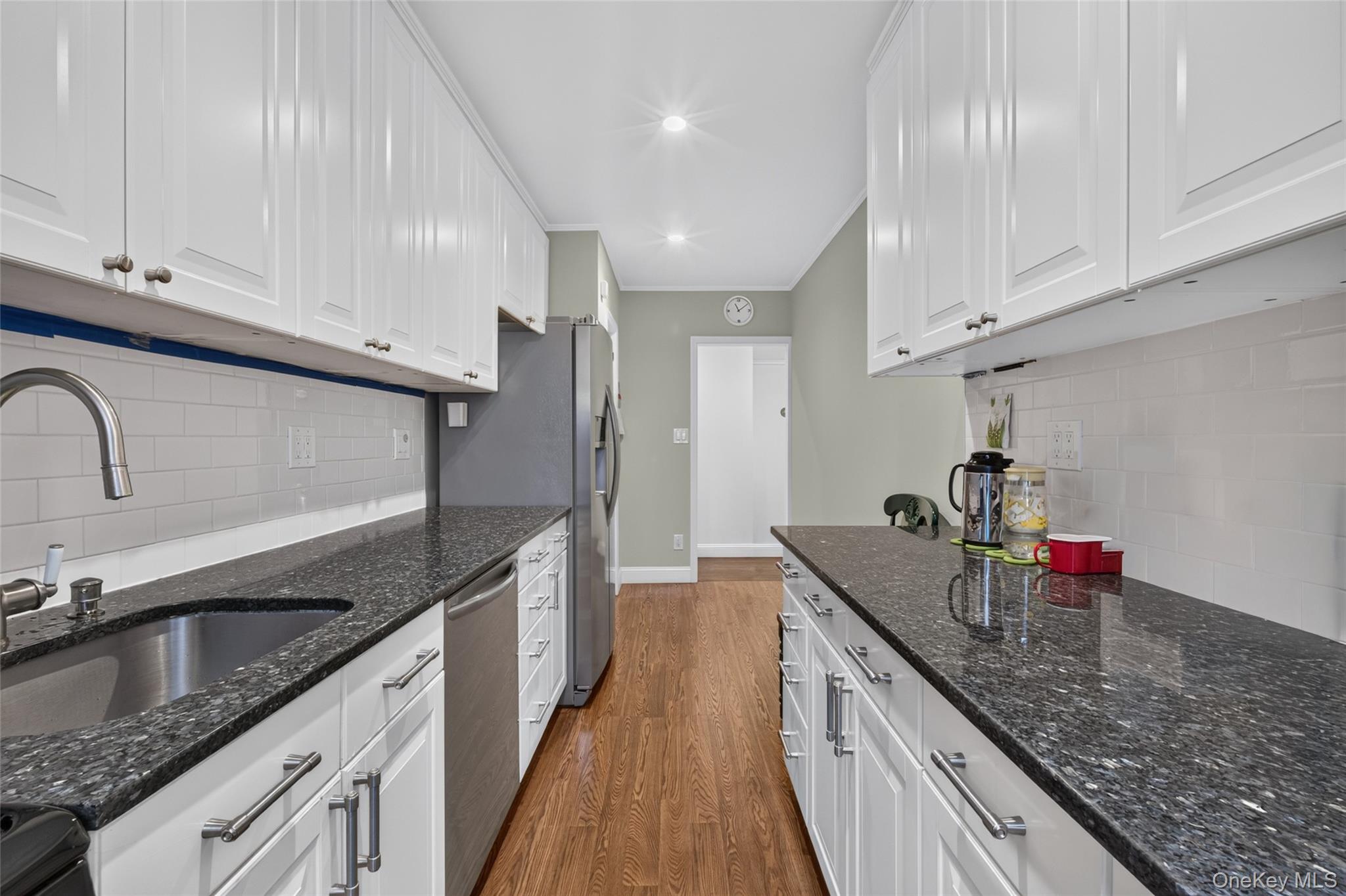 42-25 80th Street #3r Property Photo 8