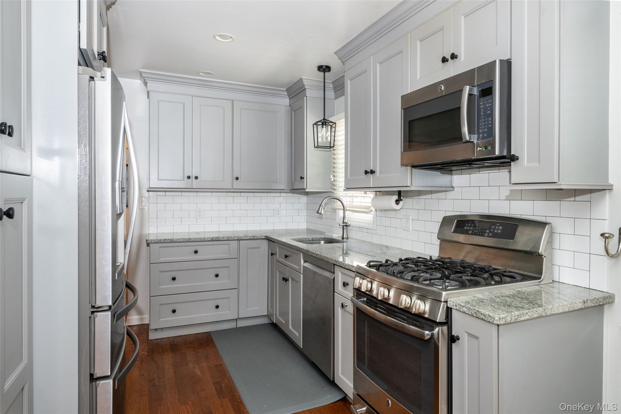7 Ronalds Avenue Property Photo 2