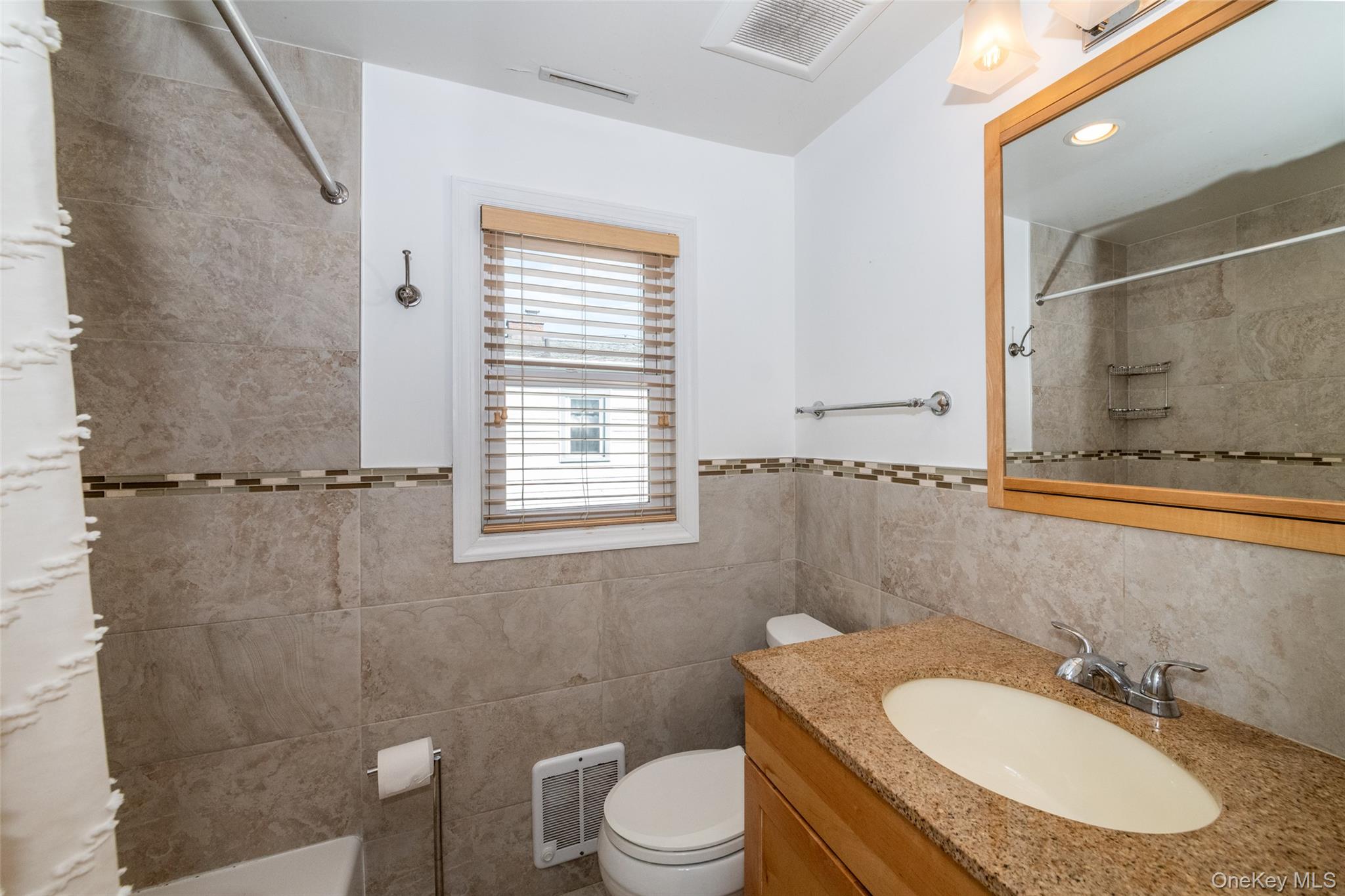 7 Ronalds Avenue Property Photo 6
