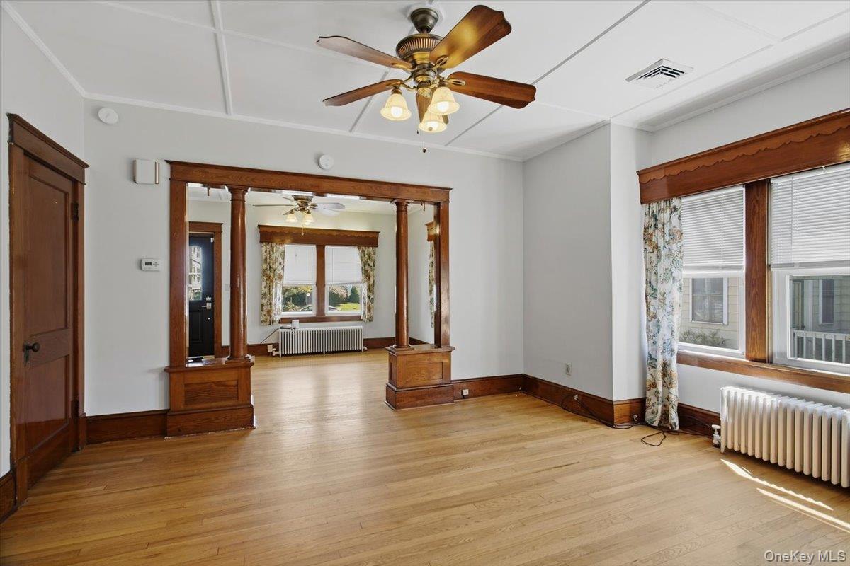 8 E Willow Street Property Photo 11