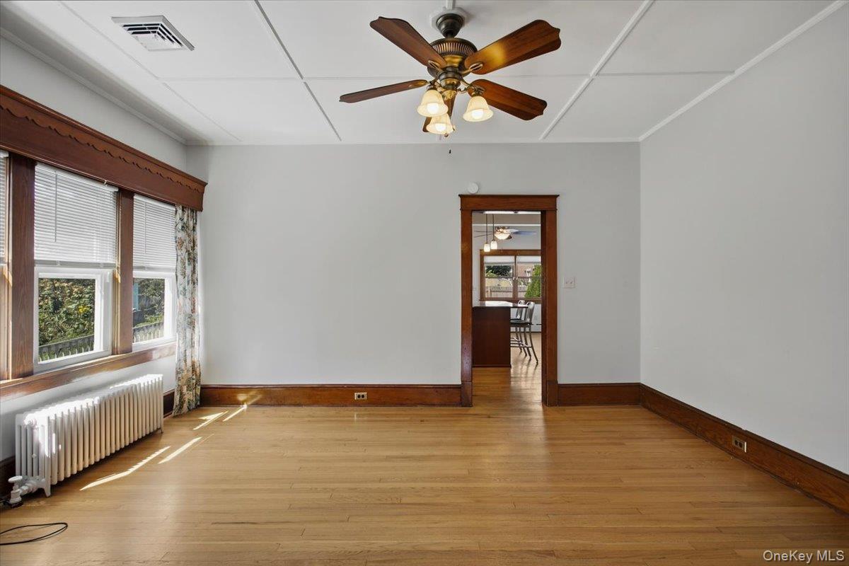 8 E Willow Street Property Photo 14