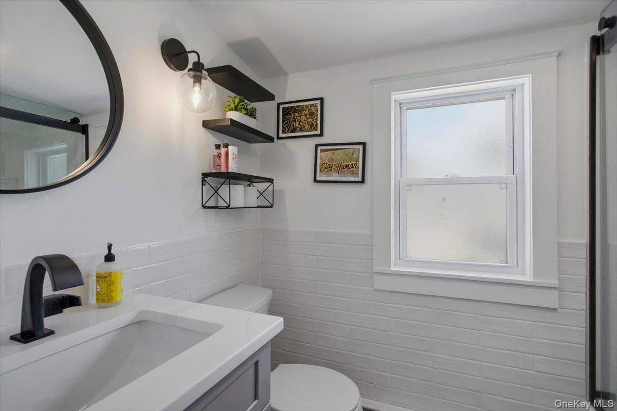 8 E Willow Street Property Photo 26