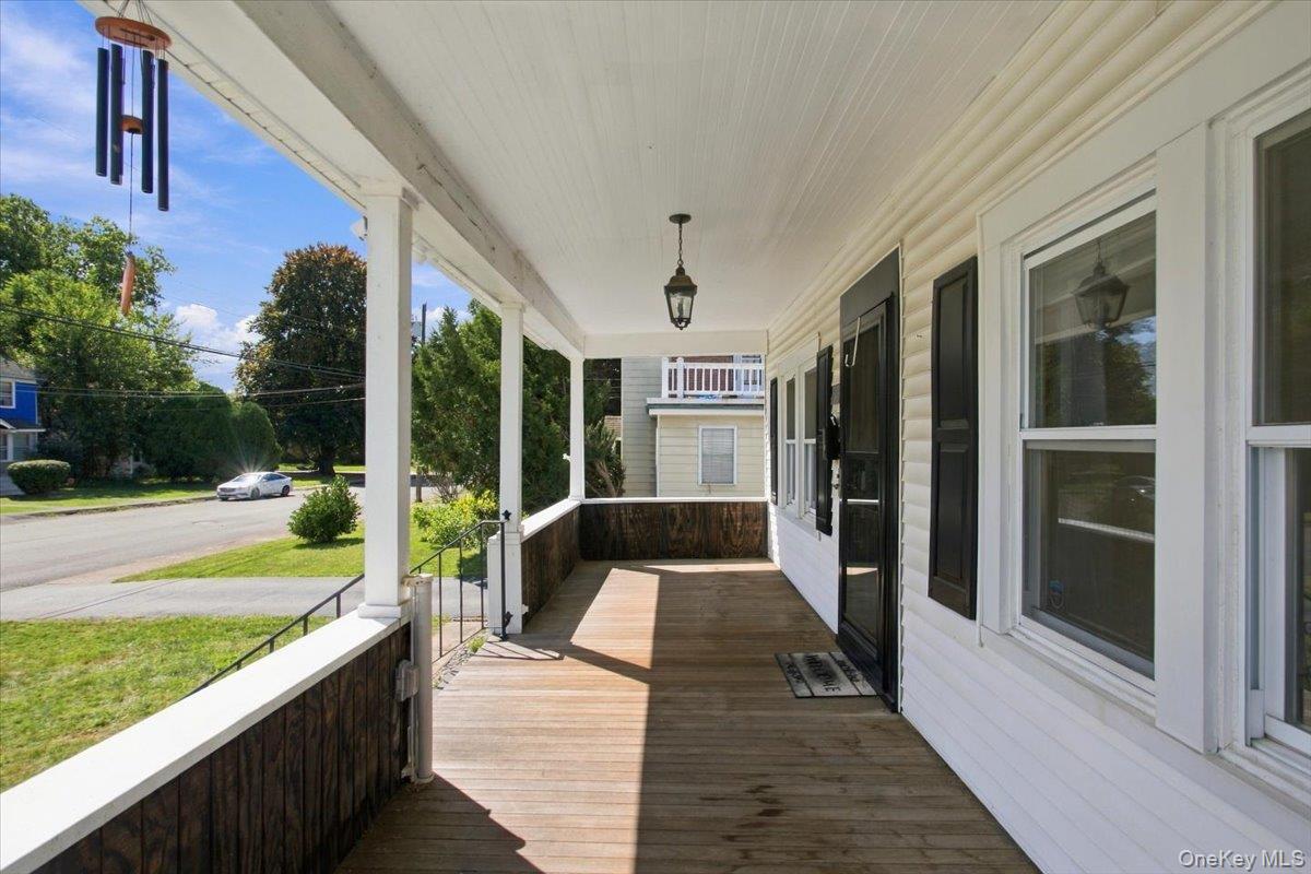 8 E Willow Street Property Photo 36