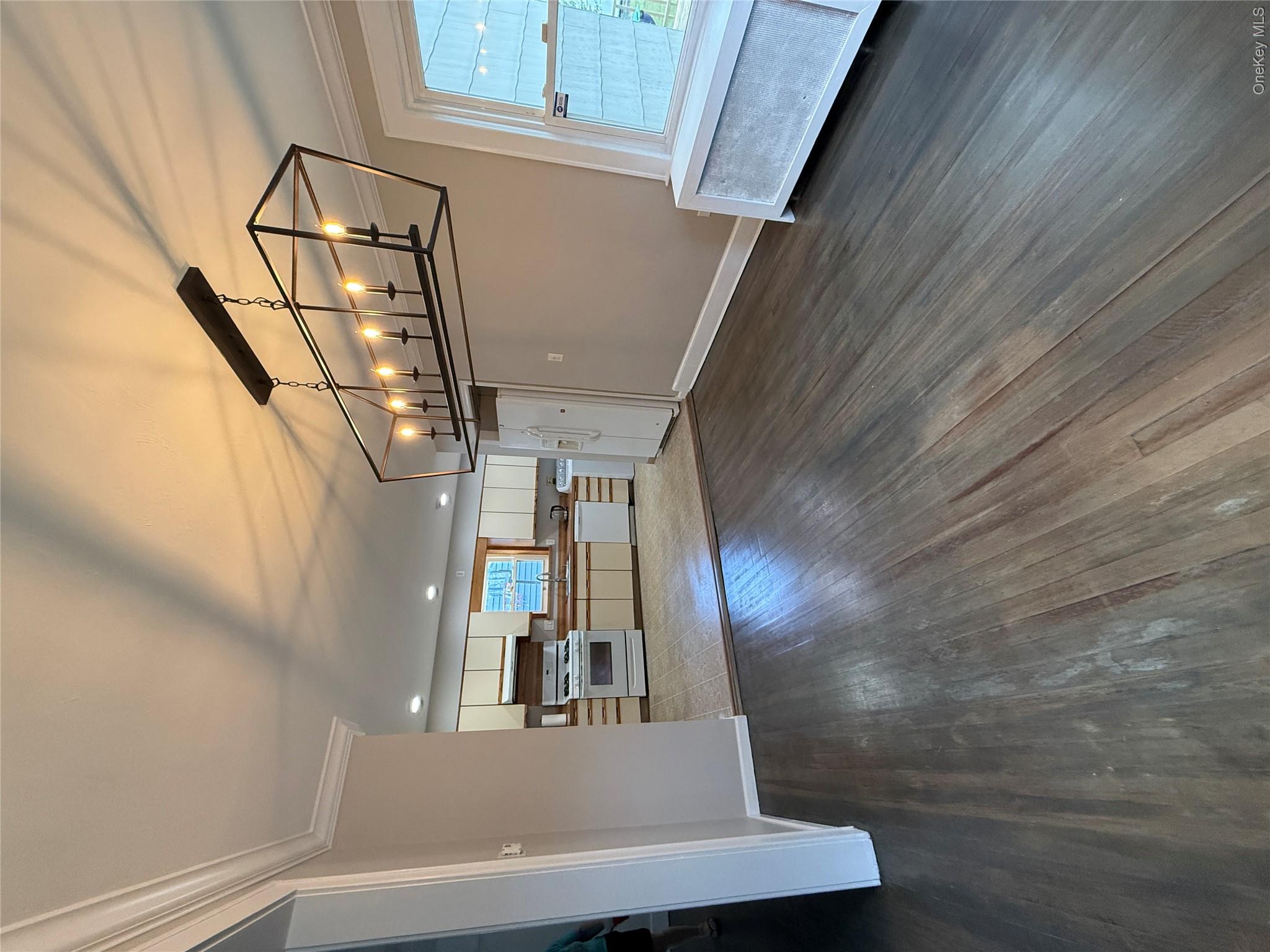 77 Woods Avenue Property Photo 2
