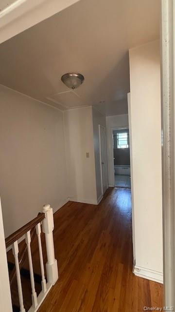 1007 E 223rd Street Property Photo 3