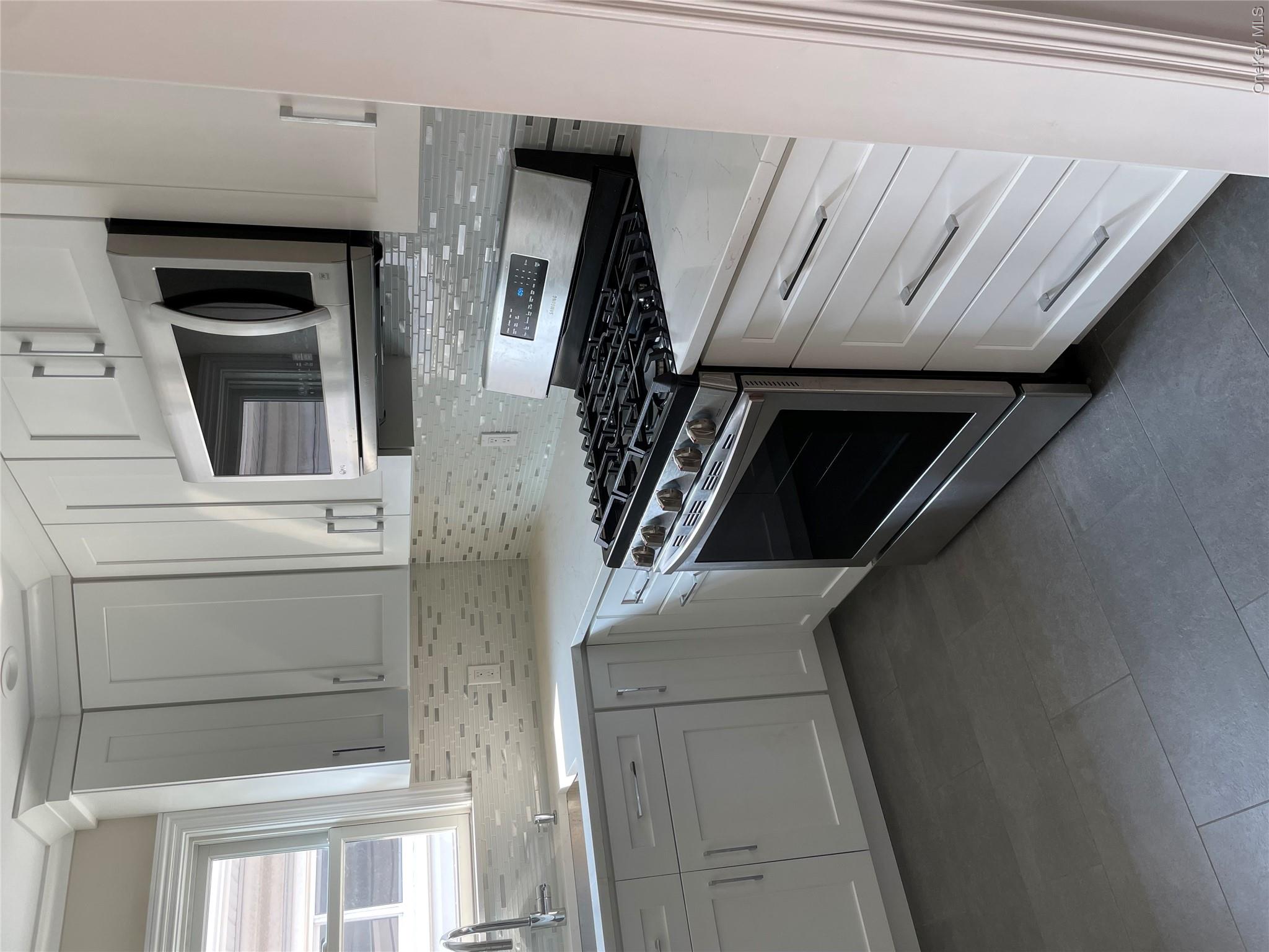 21 Maryland Avenue C Property Photo 10