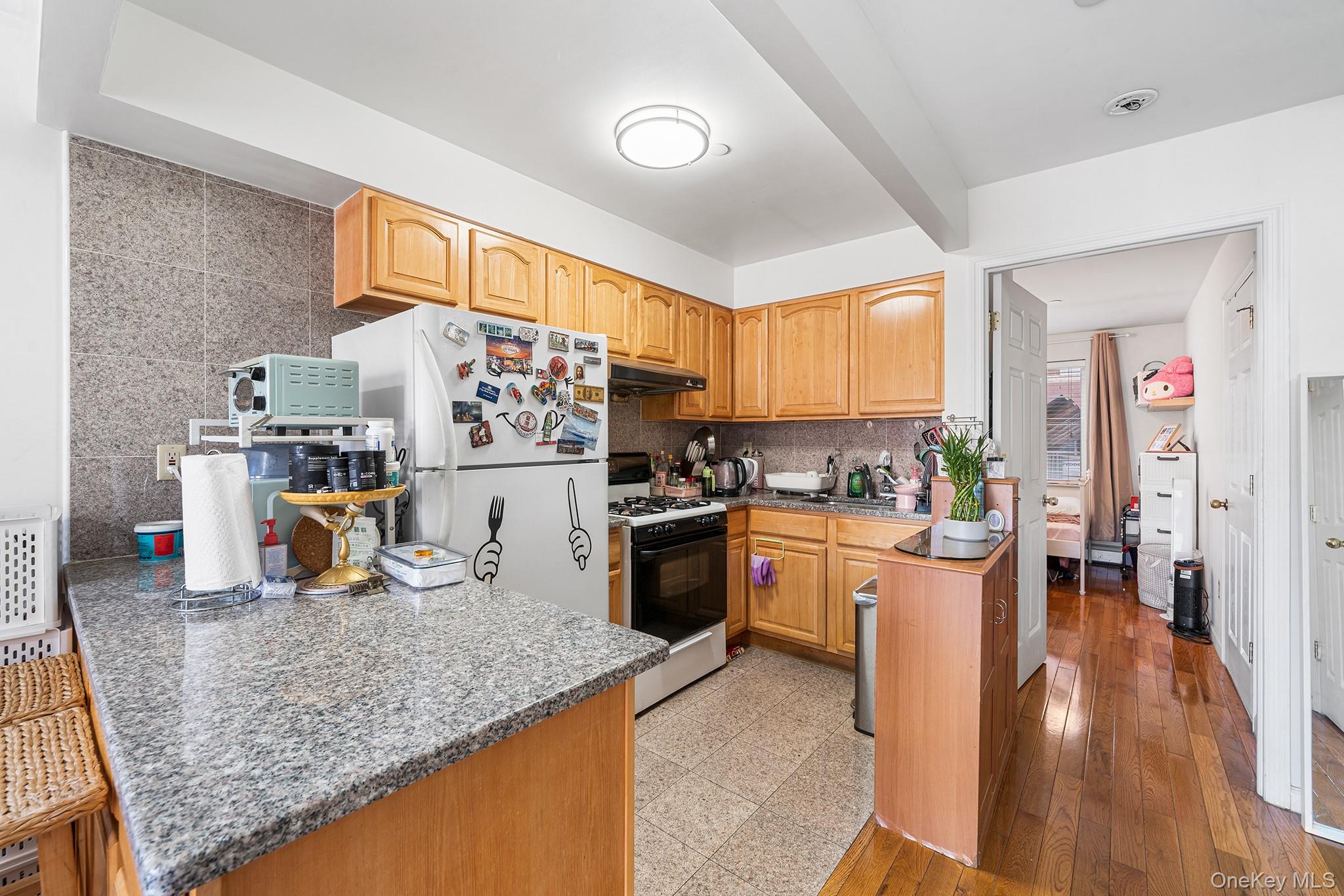 139-39 35th Avenue 3e Property Photo 4