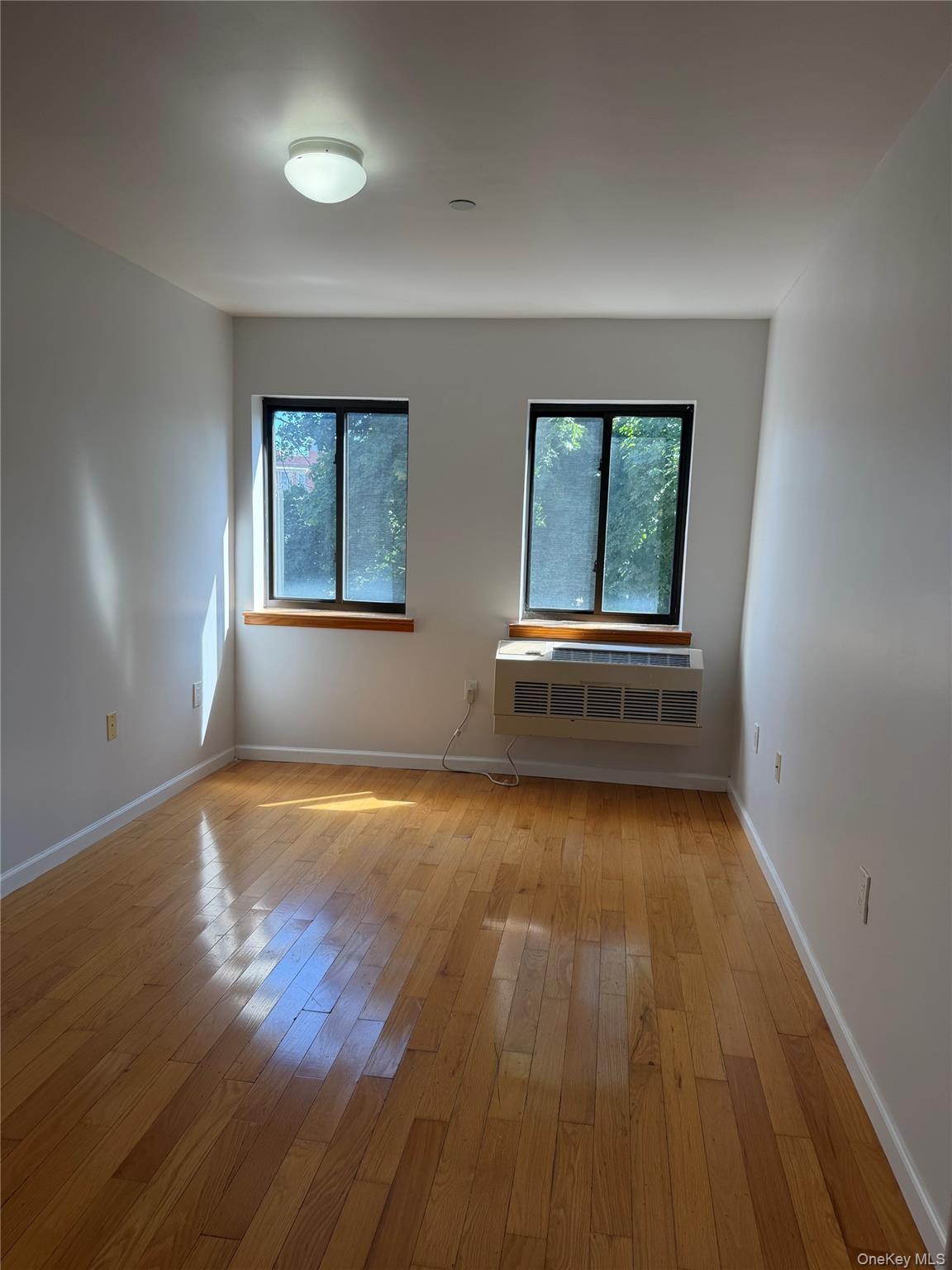 112-26 38th Avenue 4a Property Photo 2