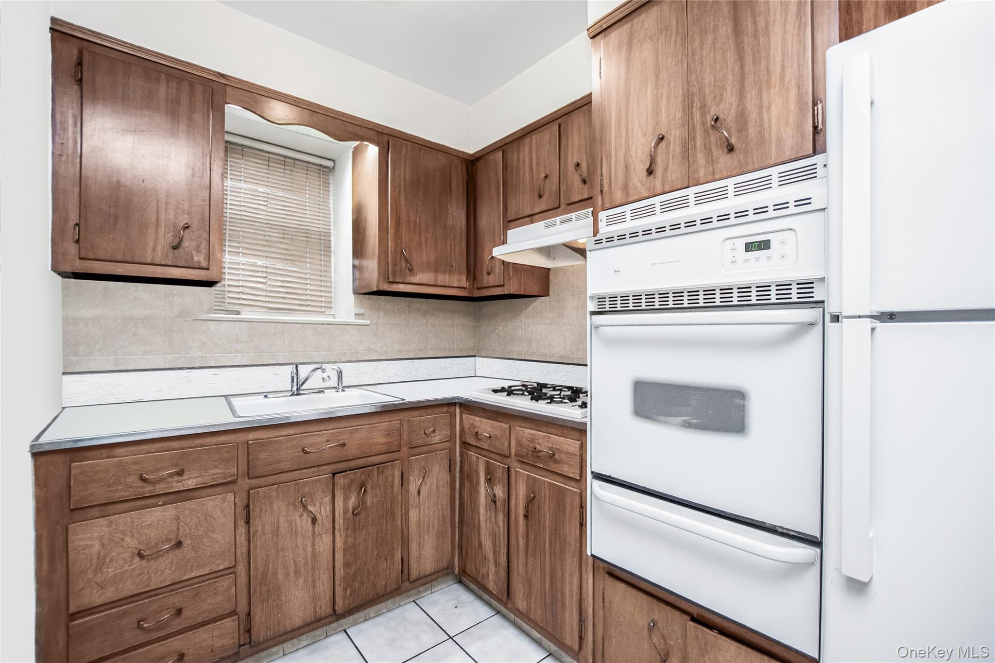 187 Woodland Avenue Property Photo 36