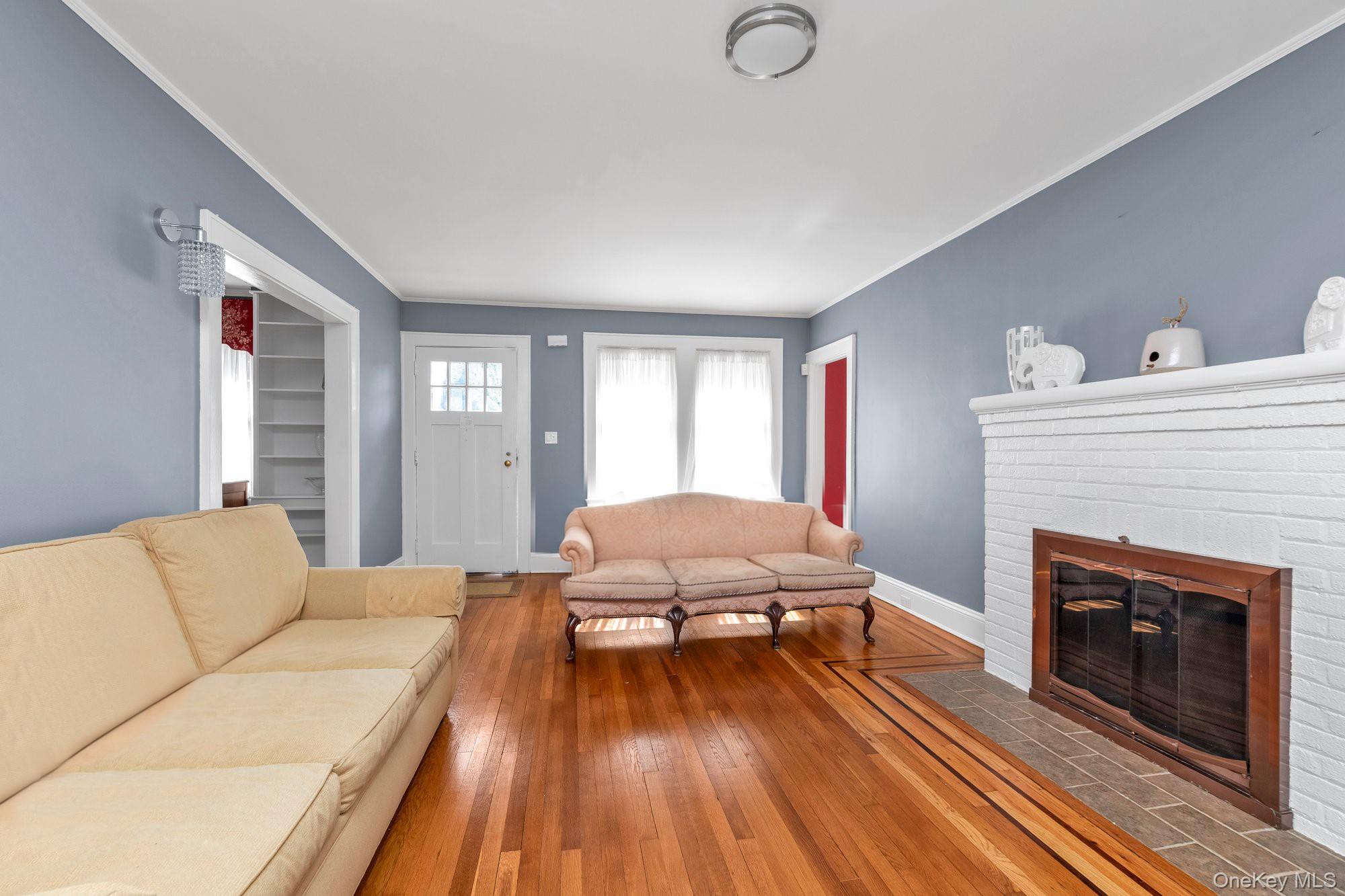 238 Burtis Avenue Property Photo 2