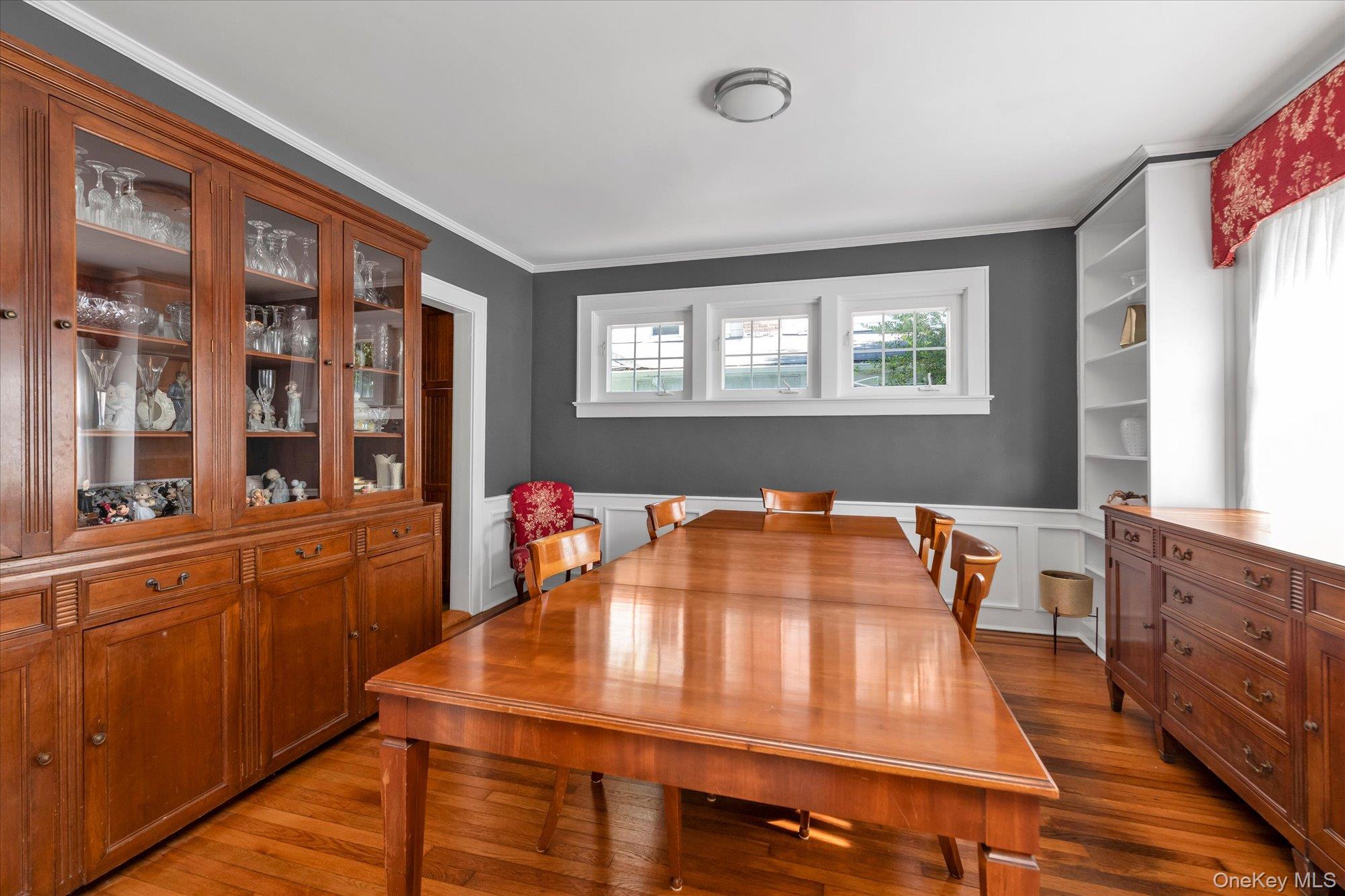 238 Burtis Avenue Property Photo 6