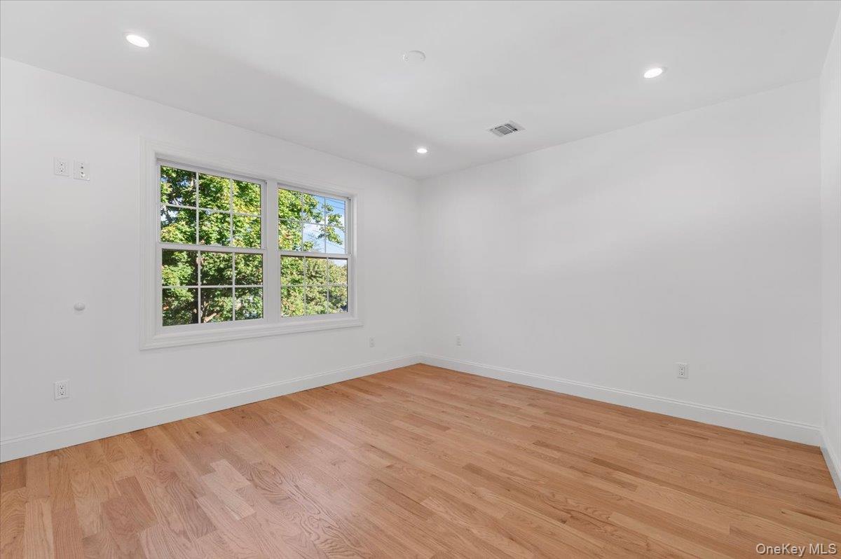 331 Orchid Road Property Photo 30