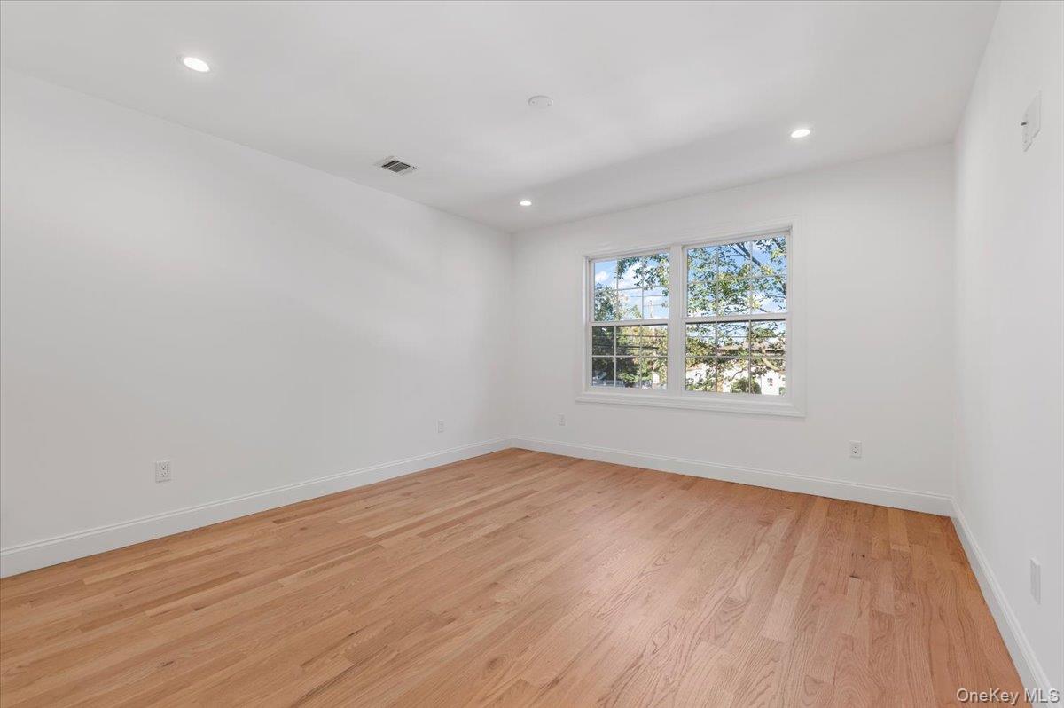 331 Orchid Road Property Photo 32