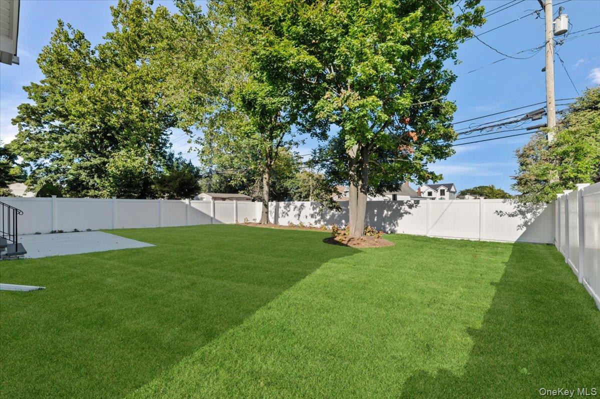 331 Orchid Road Property Photo 36