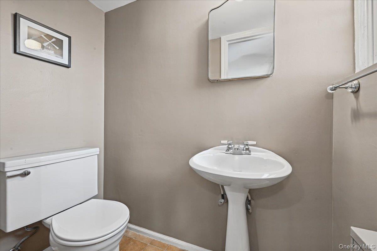 698 Edgewood Drive Property Photo 26