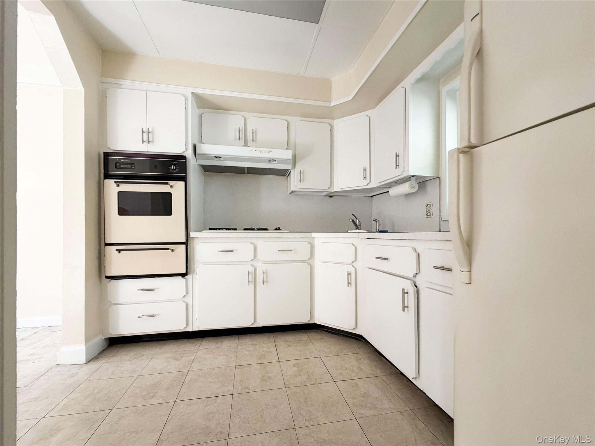1941 Yates Avenue Property Photo 11
