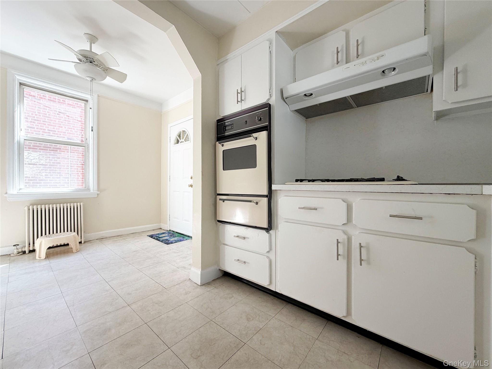 1941 Yates Avenue Property Photo 12