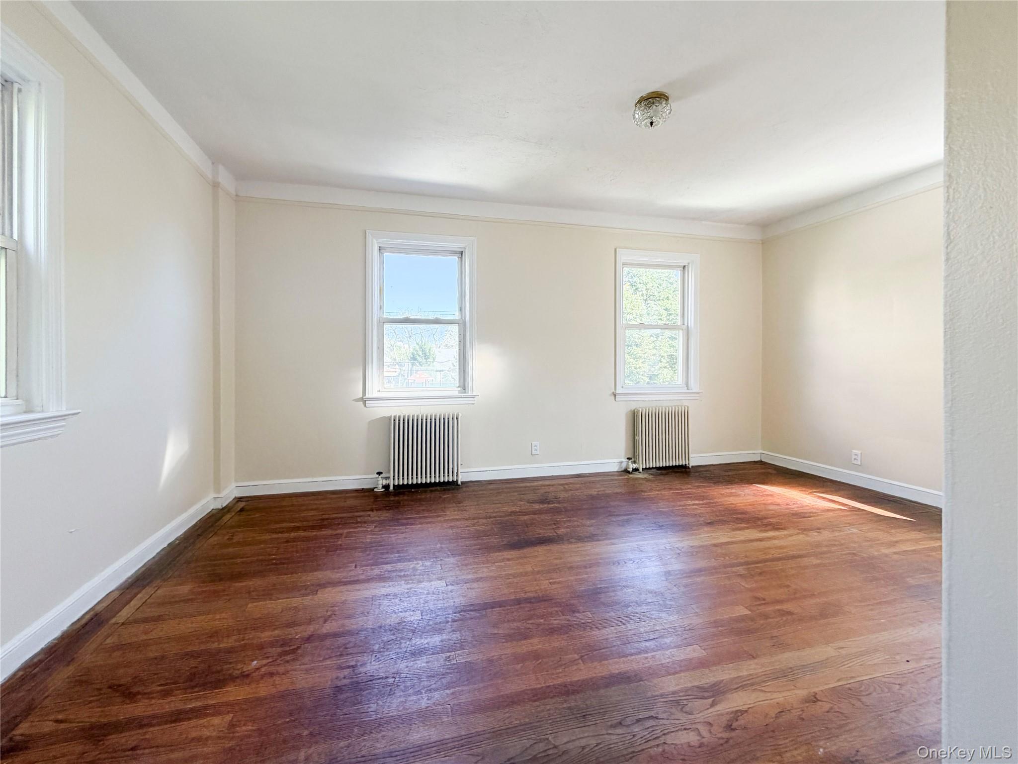 1941 Yates Avenue Property Photo 16
